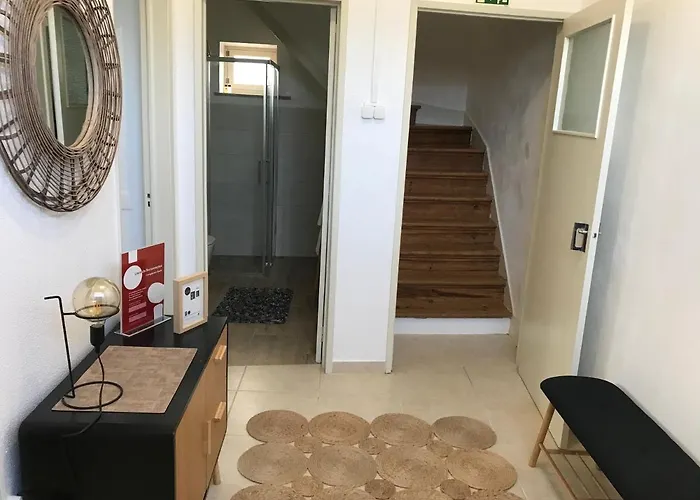 Silvirhouse 度假居 *